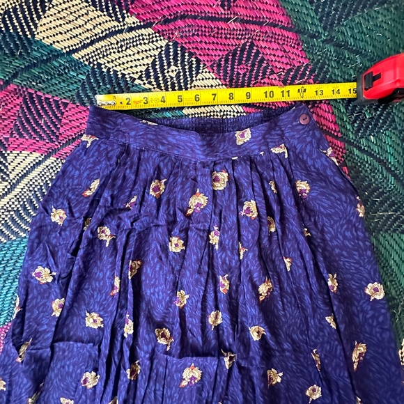 Purple Vintage Maxi Skirt Size 10 - Picture 3 of 4